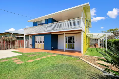 Property photo of 76 Bathurst Street Elliott Heads QLD 4670