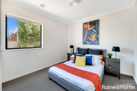 Property photo of 16 Fantail Way Brookfield VIC 3338