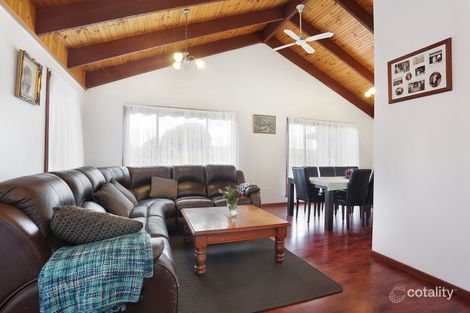 Property photo of 15 Halter Crescent Epping VIC 3076