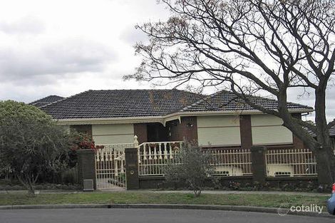 Property photo of 6 Cedar Close Chadstone VIC 3148