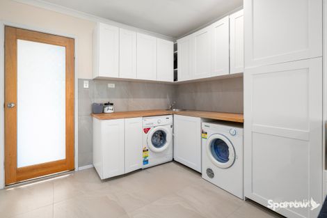 Property photo of 32 Hartwig Crescent Mount Warren Park QLD 4207