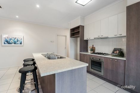 Property photo of 1 Grosvenor Square Craigieburn VIC 3064