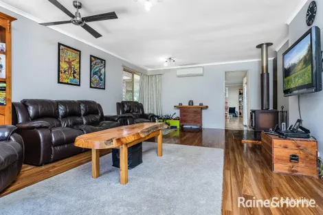 Property photo of 1 Saint Marcel Court Petrie QLD 4502