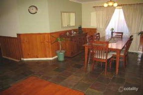 Property photo of 22 Darriwill Close Delahey VIC 3037
