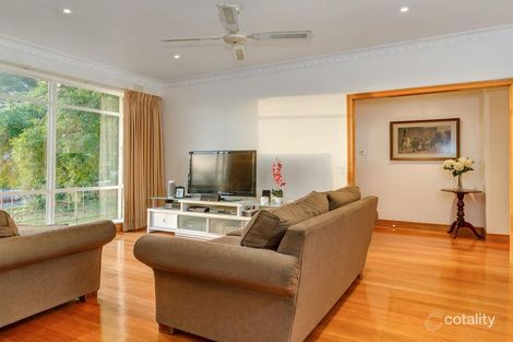 Property photo of 32 Wave Avenue Mount Waverley VIC 3149