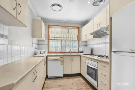 Property photo of 21 Lillas Place Minto NSW 2566
