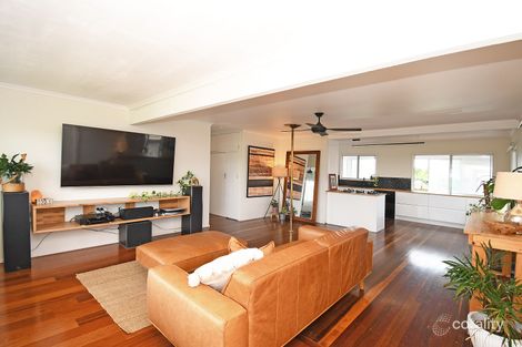 Property photo of 52 Long Street Point Vernon QLD 4655