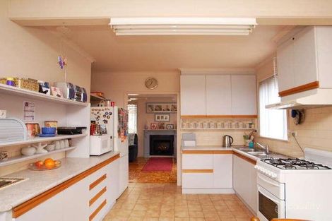 Property photo of 36 Sunset Boulevard Jacana VIC 3047