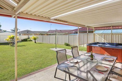 Property photo of 11 Macintyre Street Bateau Bay NSW 2261