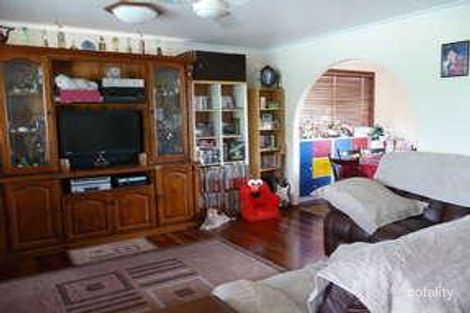 Property photo of 9 Paperbark Street Kin Kora QLD 4680