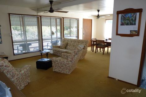 Property photo of 1 Grevillea Avenue Stuarts Point NSW 2441