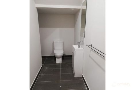 2/33 Hourigan Ave, Clayton, VIC 3168