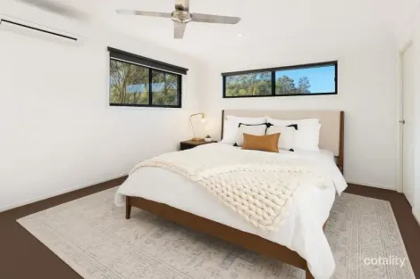 Property photo of 12 Debbie Way Nerang QLD 4211