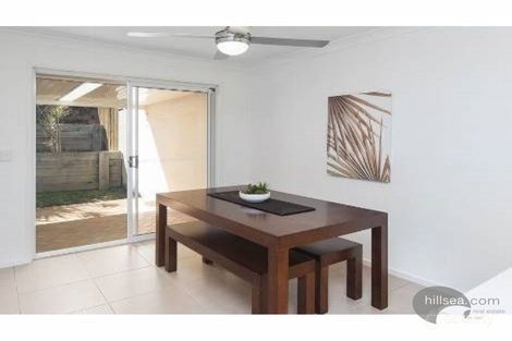 Property photo of 1/4 Hill Court Labrador QLD 4215