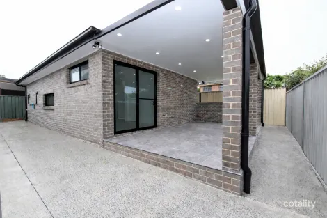 Property photo of 187 Rex Road Georges Hall NSW 2198