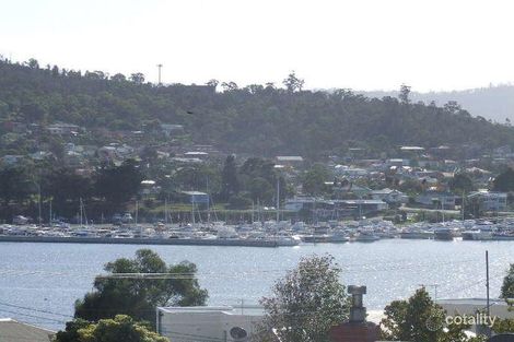 Property photo of 2/20 Topham Street Rose Bay TAS 7015