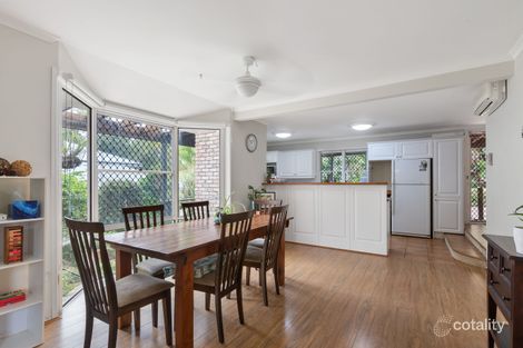 4 Peter St S, Everton Hills, QLD 4053