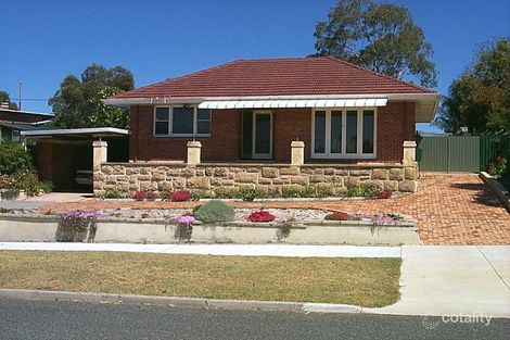 19 Upton St, St James, WA 6102