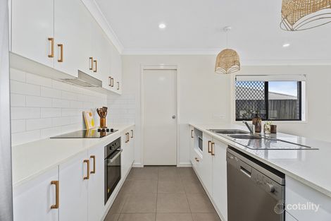 Property photo of 32 Richenda Street Ormeau Hills QLD 4208