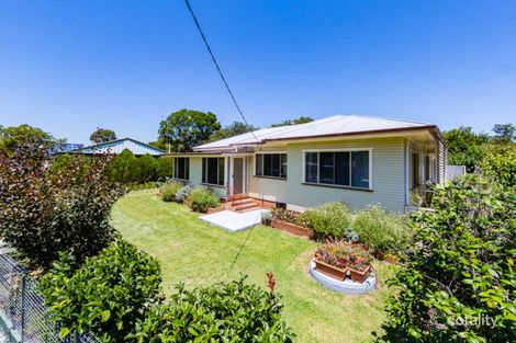 13 Gleeson St, Crows Nest, QLD 4355