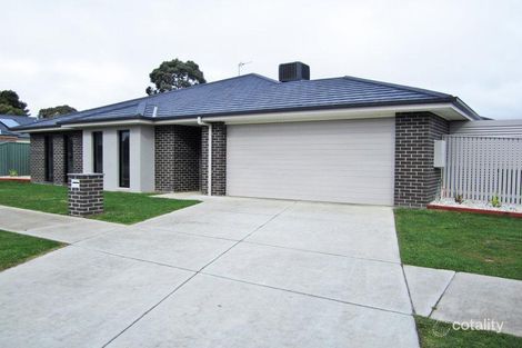 3 Ada Rose Hts, Brown Hill, VIC 3350