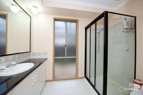 Property photo of 18 Cahill Drive Brookfield VIC 3338