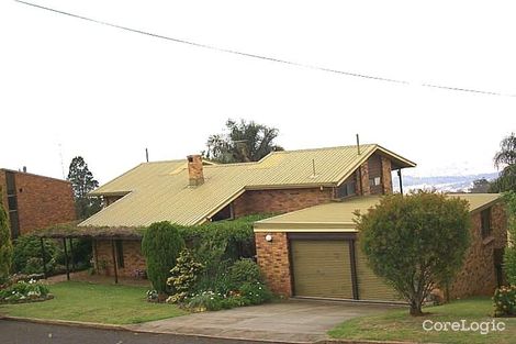 Property photo of 20 Katoomba Crescent Prince Henry Heights QLD 4350