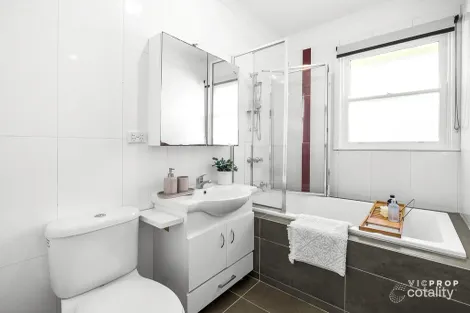 Property photo of 14 Timor Parade Heidelberg West VIC 3081