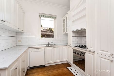 Property photo of 2/45 Denham Street Hawthorn VIC 3122