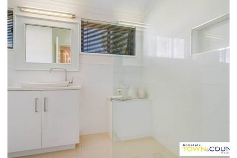 Property photo of 1/4 Napier Court Armidale NSW 2350