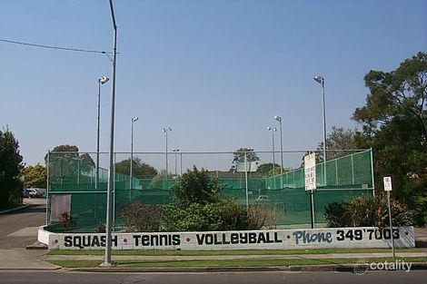 193 Nursery Rd, Holland Park West, QLD 4121