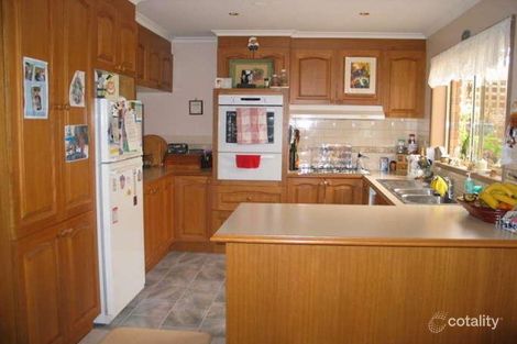 Property photo of 15 Barton Court Warrnambool VIC 3280