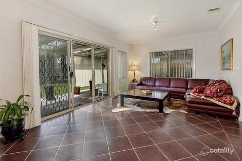Property photo of 3 Elmsted Court Cairnlea VIC 3023