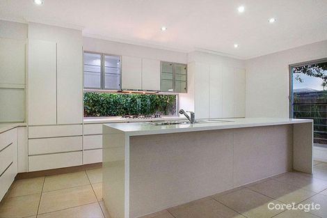 Property photo of 8 Lapoinya Crescent Warana QLD 4575