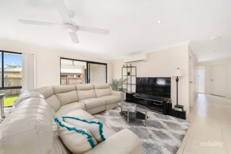 Property photo of 52 Duporth Crescent Dakabin QLD 4503
