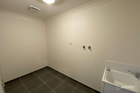 Property photo of 6 Cardiff Circuit Carrum Downs VIC 3201