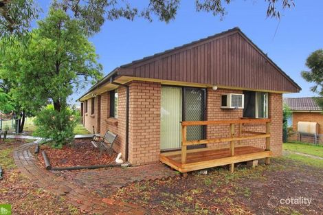 8 Shipton Cres, Mount Warrigal, NSW 2528