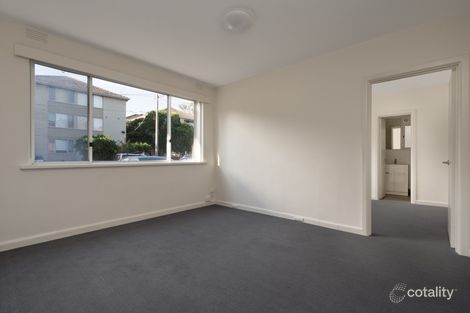 1/6 Celeste Ct, St Kilda East, VIC 3183