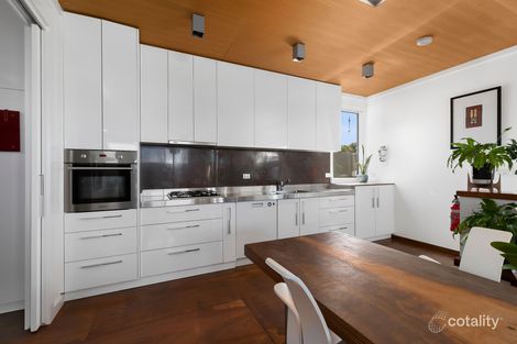 Property photo of 2/17 Clonard Avenue Geelong West VIC 3218