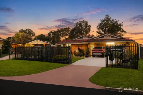 Property photo of 7 Damson Grove Armadale WA 6112