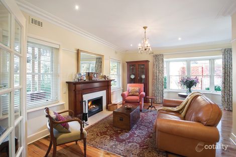 Property photo of 102 Ashburn Grove Ashburton VIC 3147