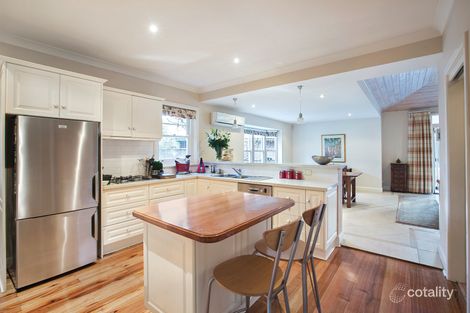 Property photo of 102 Ashburn Grove Ashburton VIC 3147