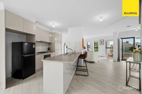 Property photo of 11 Mavi Avenue Melton VIC 3337