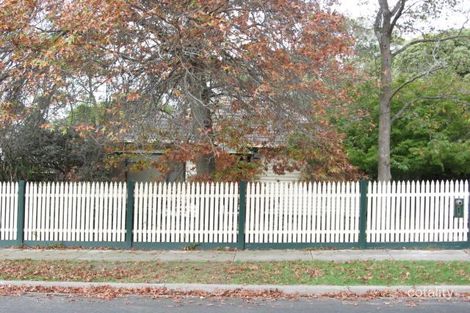 6 Jolie Gr, Box Hill, VIC 3128