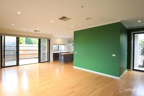 Property photo of 2/10 Nash Court Altona Meadows VIC 3028