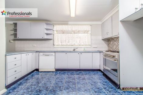 Property photo of 16 Illawarra Drive St Clair NSW 2759