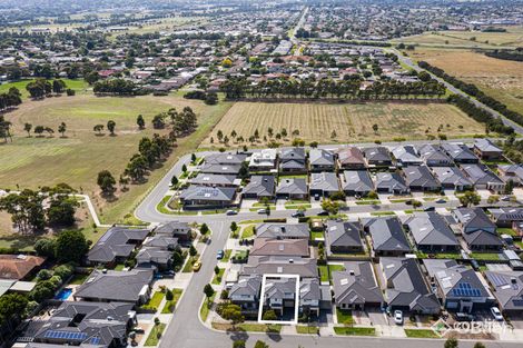Property photo of 1A Avisha Way Narre Warren VIC 3805