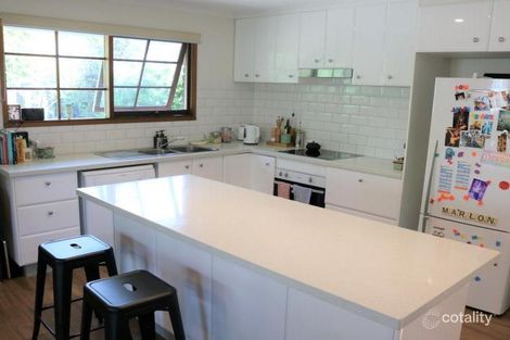 Property photo of 31 Beach Road Torquay VIC 3228