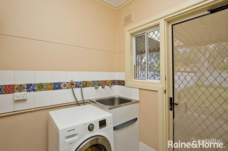 33 Chamberlain St, Salisbury North, SA 5108