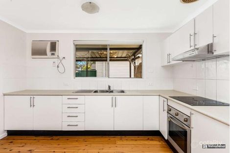 Property photo of 26 Grange Crescent Cambridge Gardens NSW 2747
